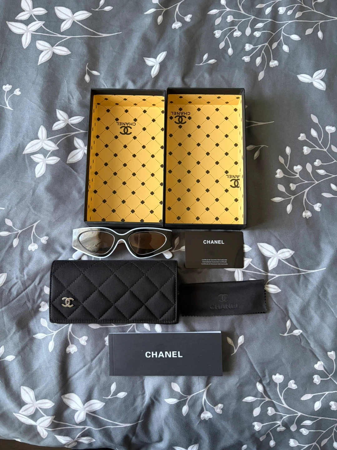CHANEL Sunglasses-send offers - photo 3