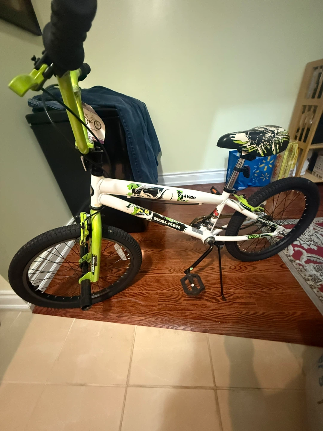Avigo Walker Freestyle BMX Bike