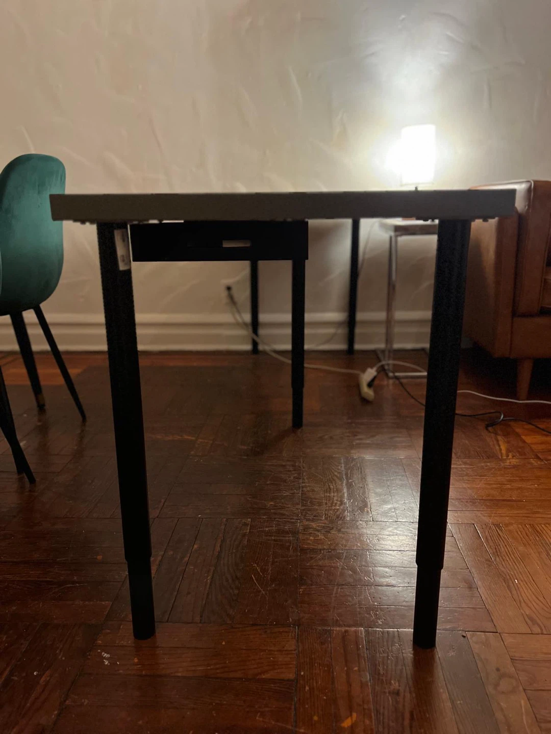 IKEA OLOV Desk Table - photo 2