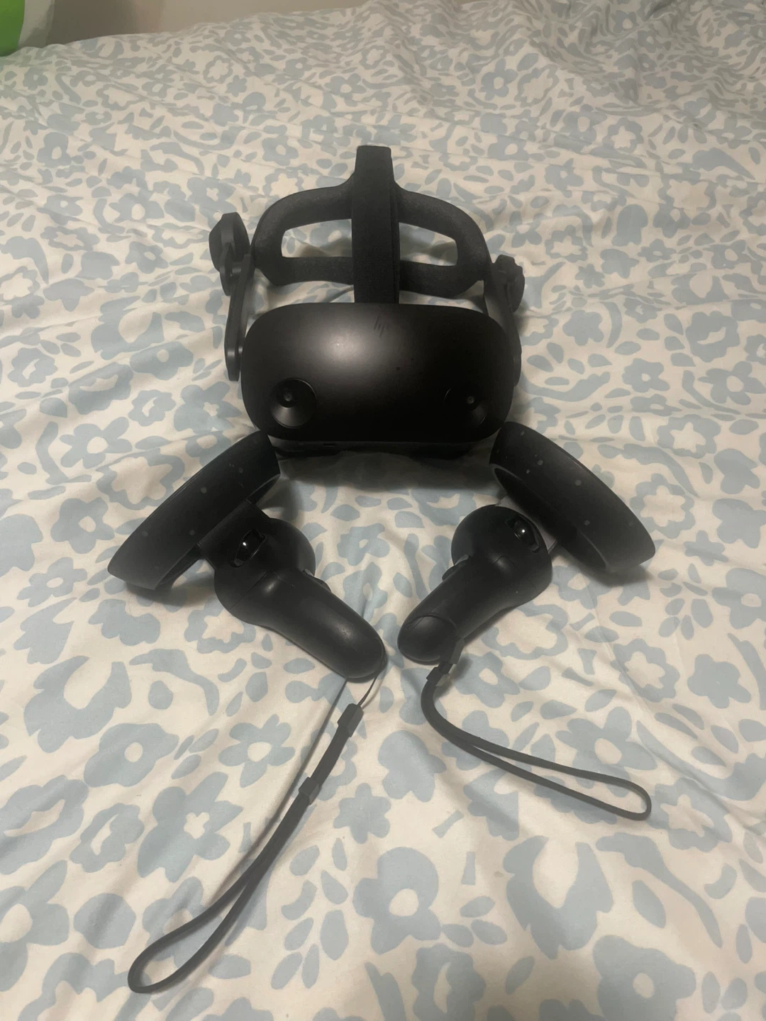 HP Reverb G2 VR Headset - photo 2