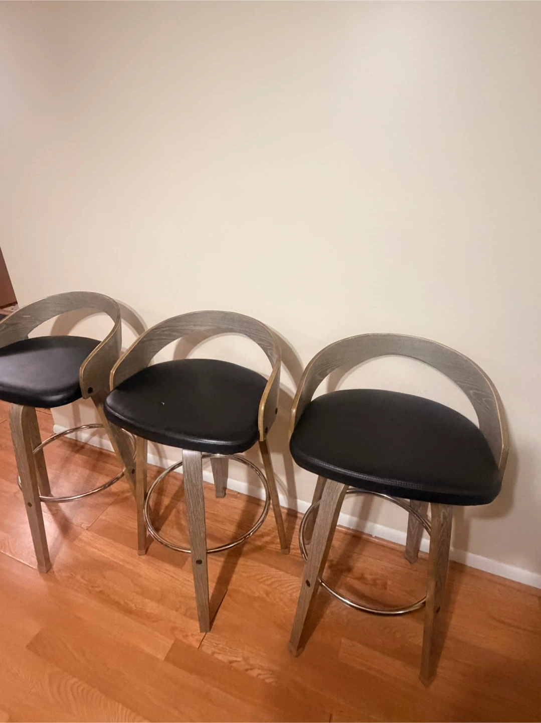 Set of 3 Swivel Bar Stools