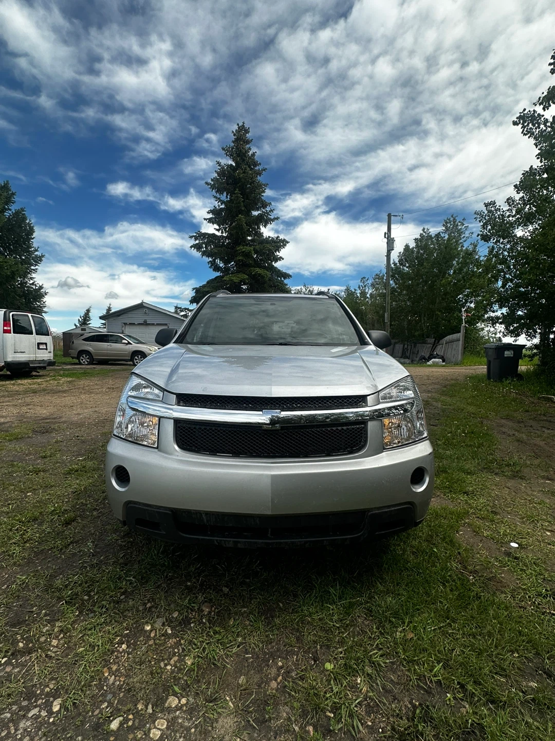 Silver Chevrolet Equinox - photo 2