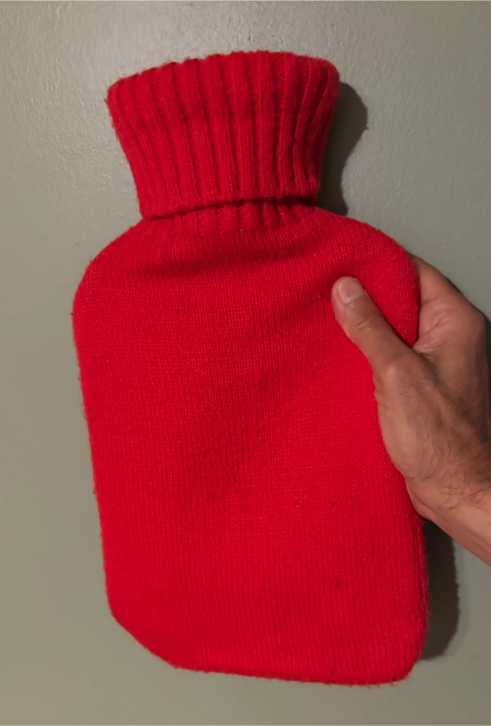 Hot Water Bottle with Beautiful Red knitted woollen cover - photo 3