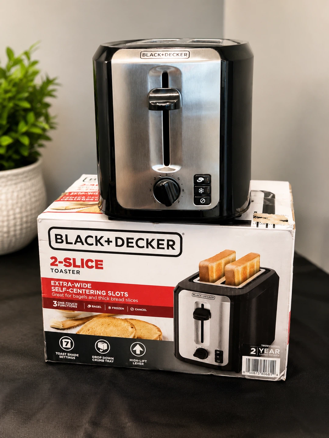 BLACK+DECKER 2-Slice Toaster