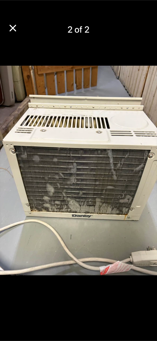 Danby Window Air Conditioner - photo 2