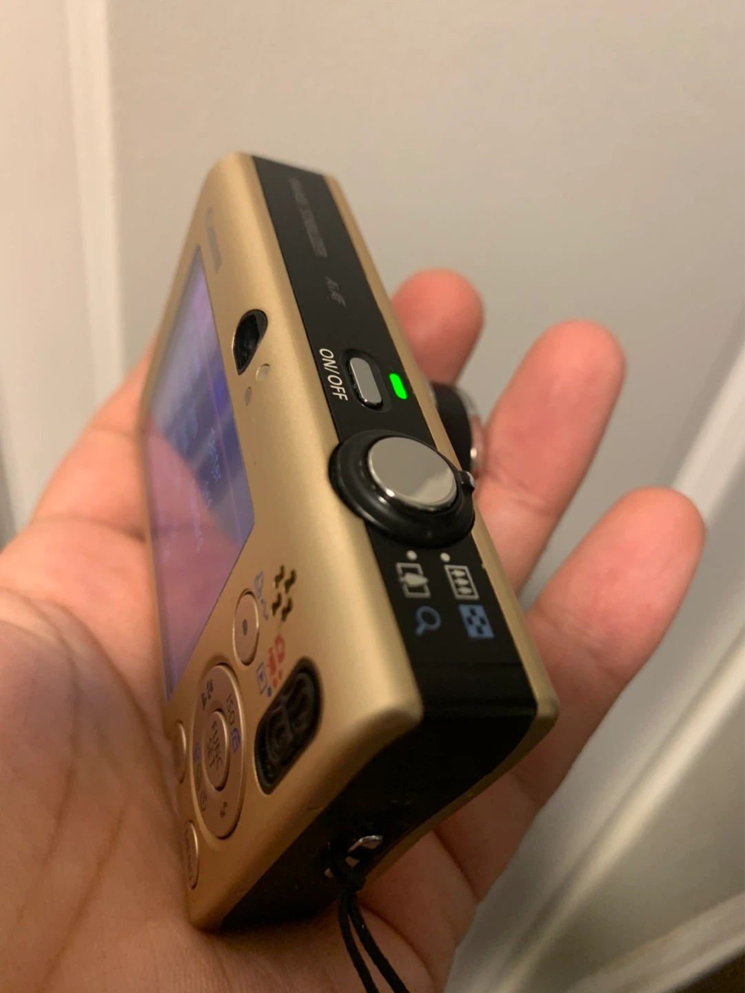 Canon PowerShot SD1100 IS Digital ELPH Camera - Gold - photo 3