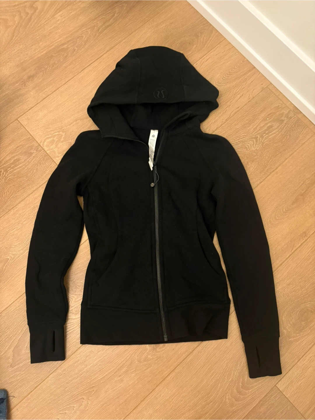 Lululemon Black Full Zip Hoodie (scuba) Size 2