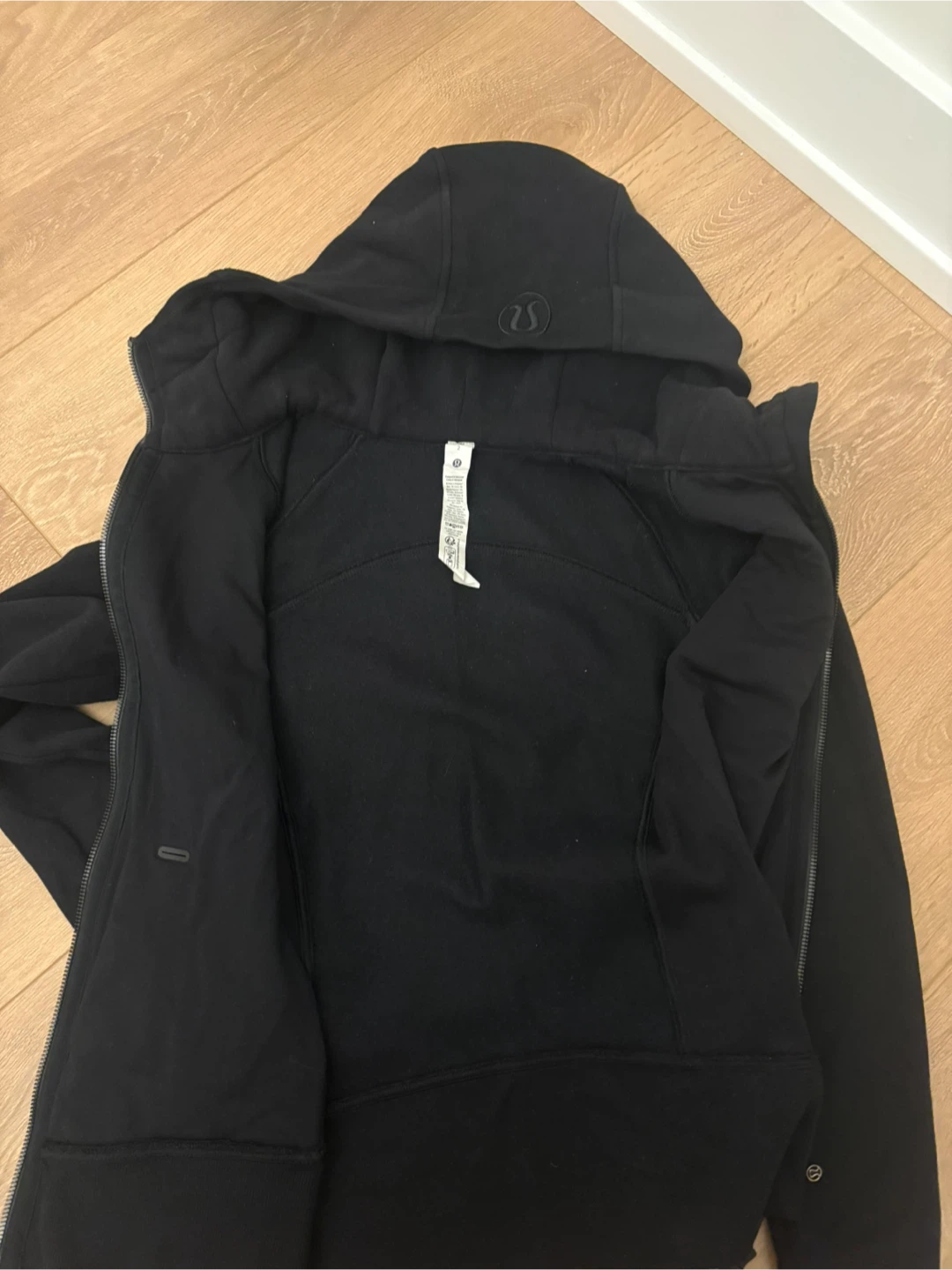 Lululemon Black Full Zip Hoodie (scuba) Size 2 - photo 3