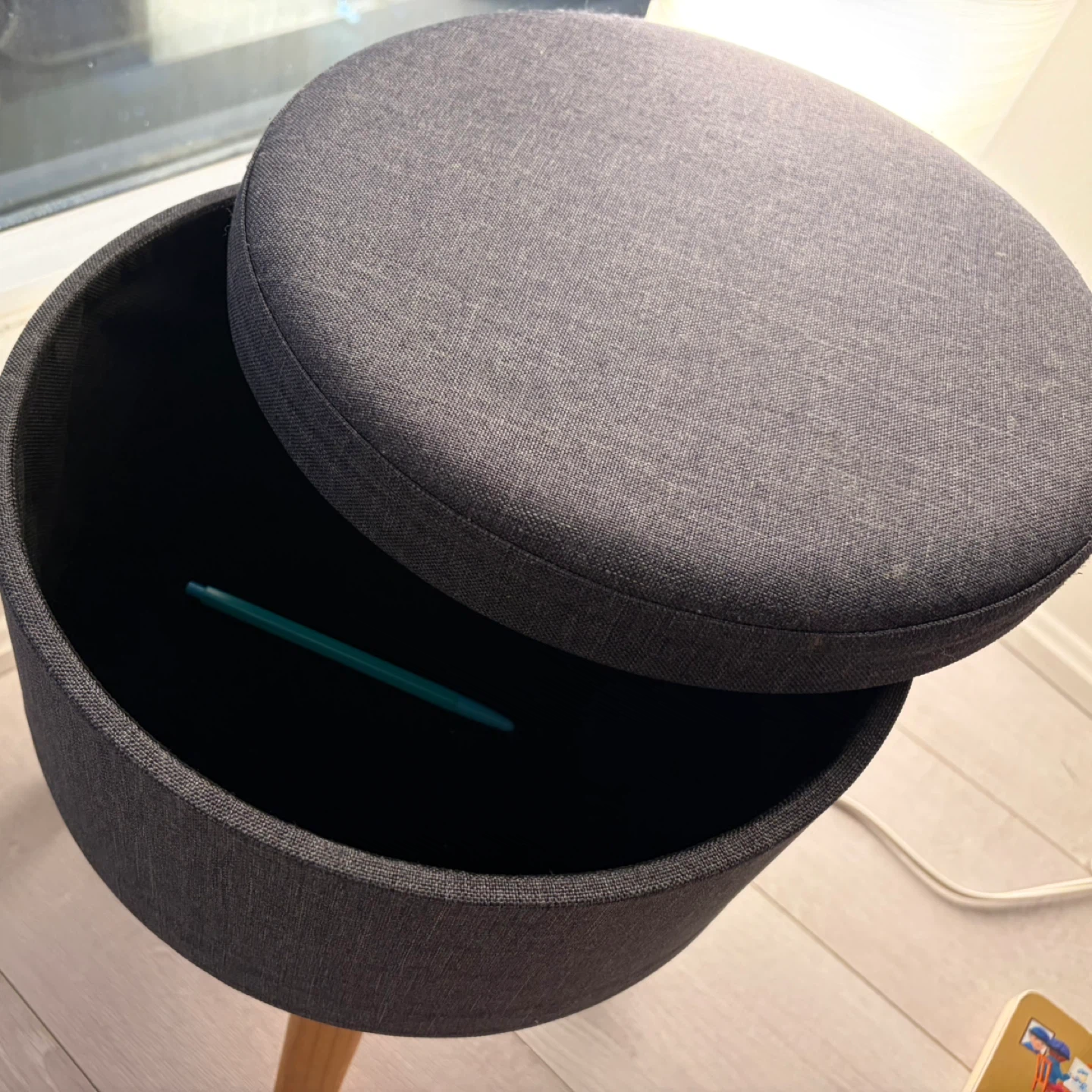 Foot stool with storage - photo 4