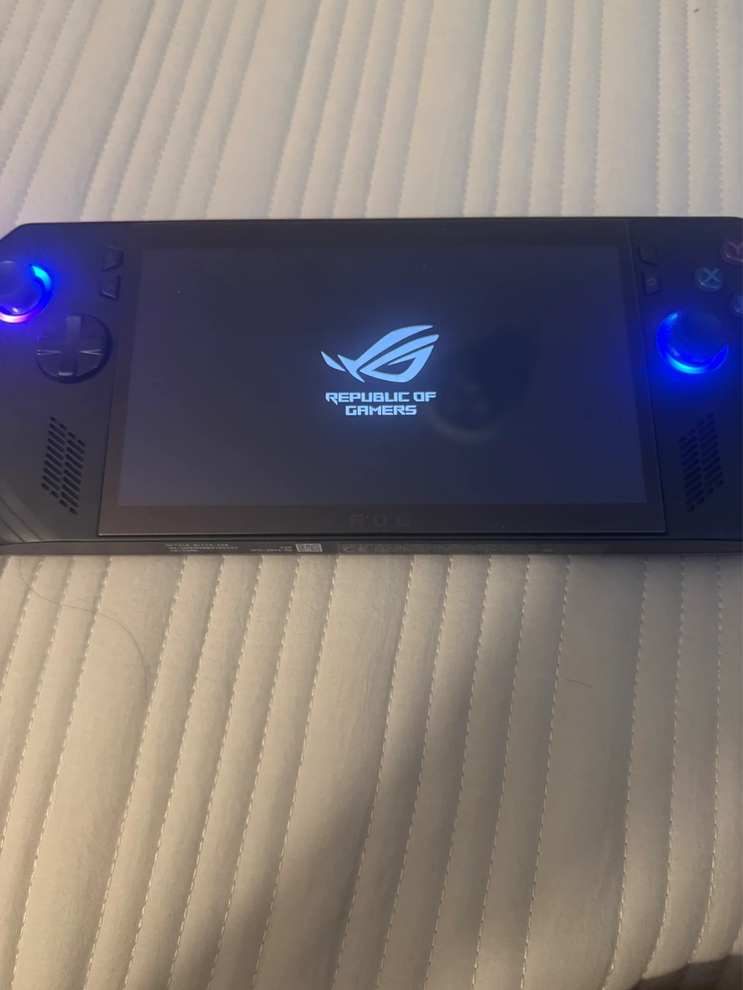 ASUS ROG Ally X 1TB 120Hz - photo 3