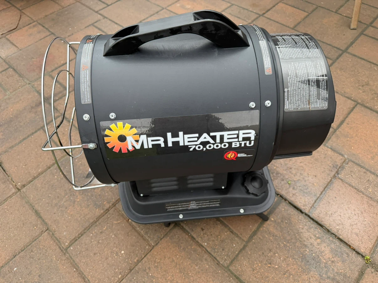 Mr. Heater 70,000 BTU Propane Heater - photo 2