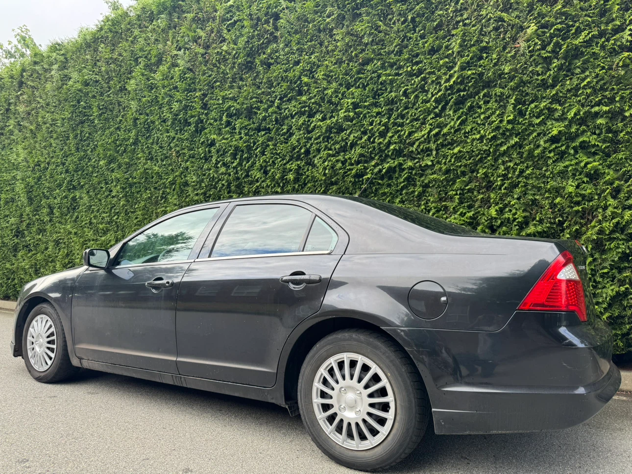 2012 Ford Fusion Sedan Auto SE 4cyl Cheap on Gas!! - photo 4