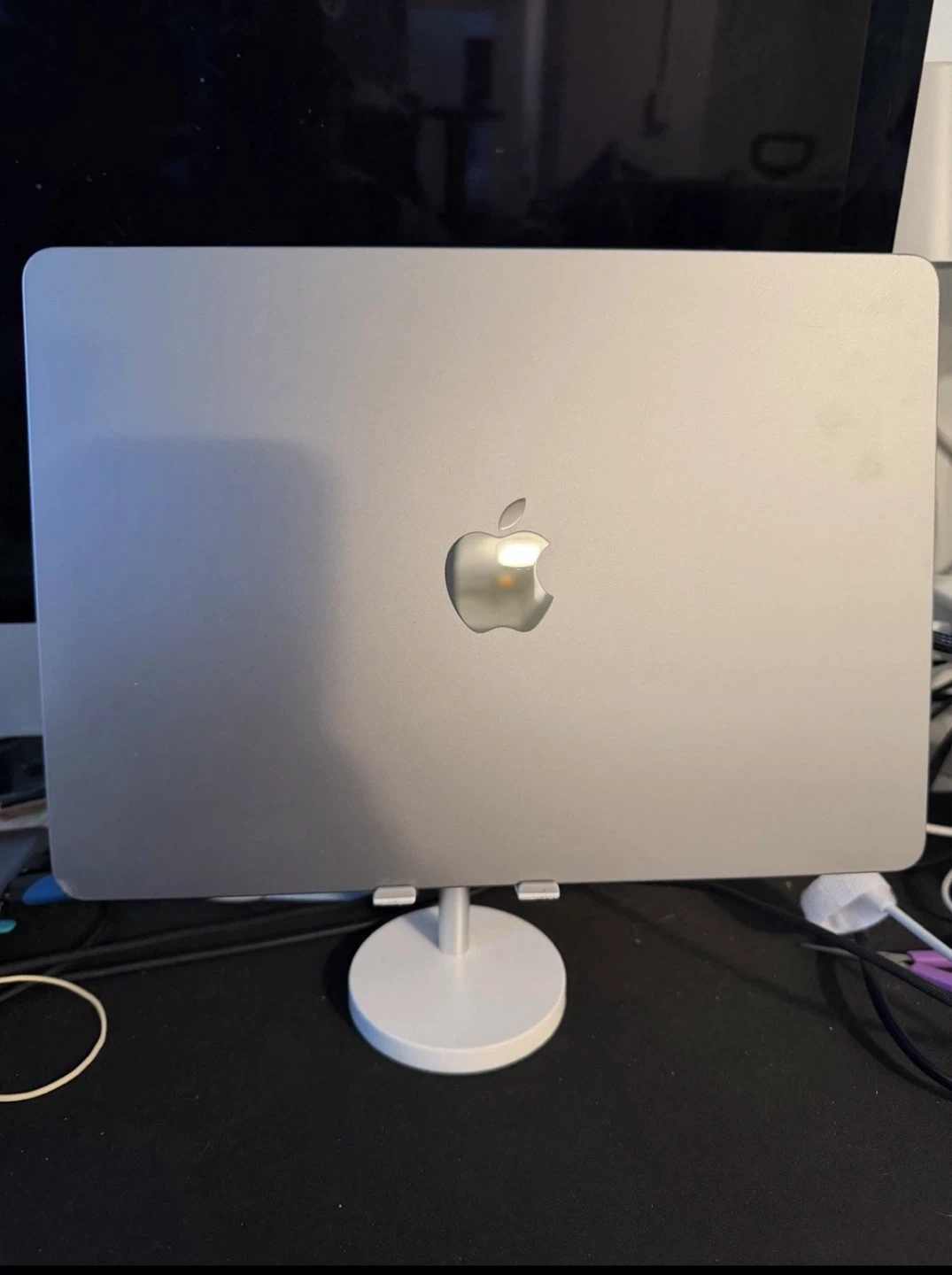 MacBook Air M2 13.6” 8GB 256GB Space Gray BROKEN SCREEN - photo 5