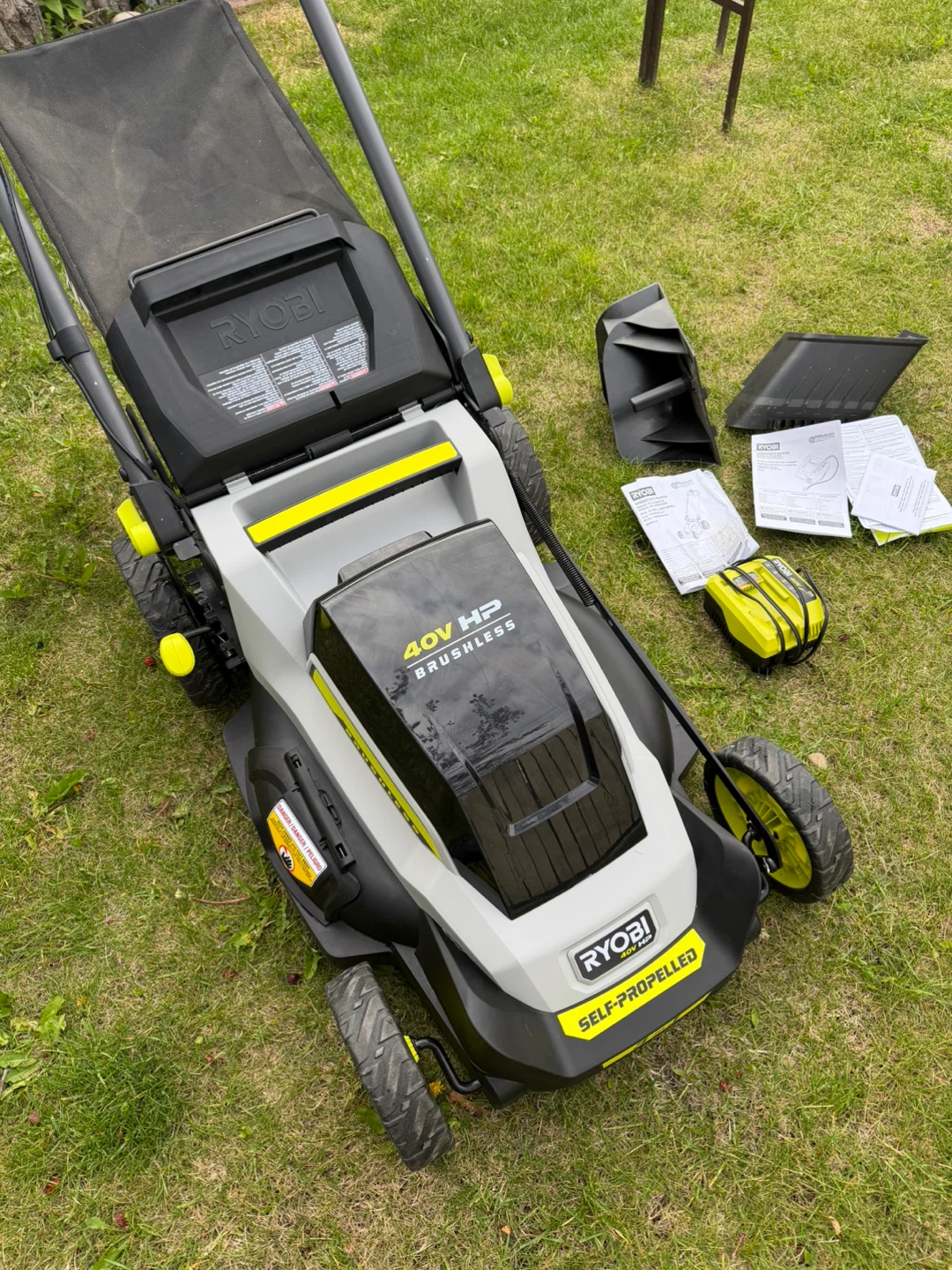 Ryobi 40V HP Brushless Self-Propelled Lawn Mower 20"