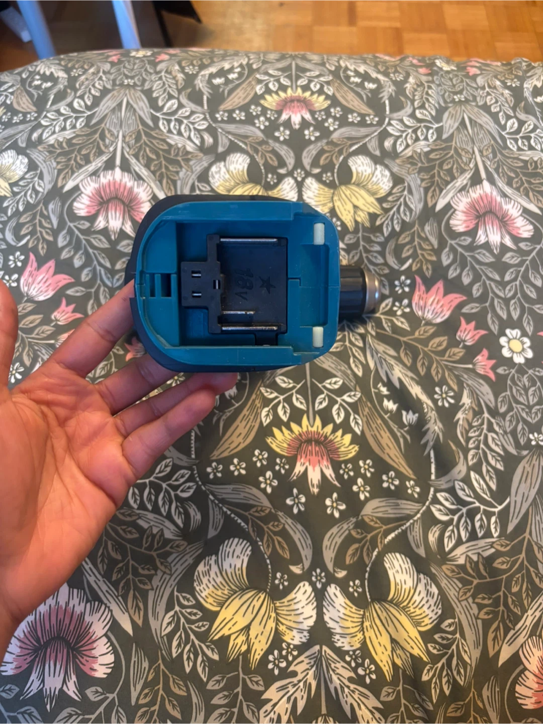 Makita Cordless Drill with Charger - photo 3