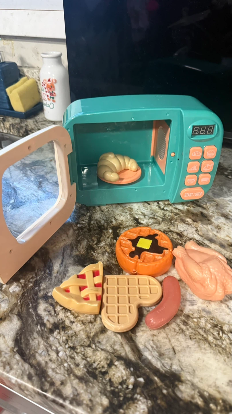 Toy Microwave with Play Food Set need battery - photo 2