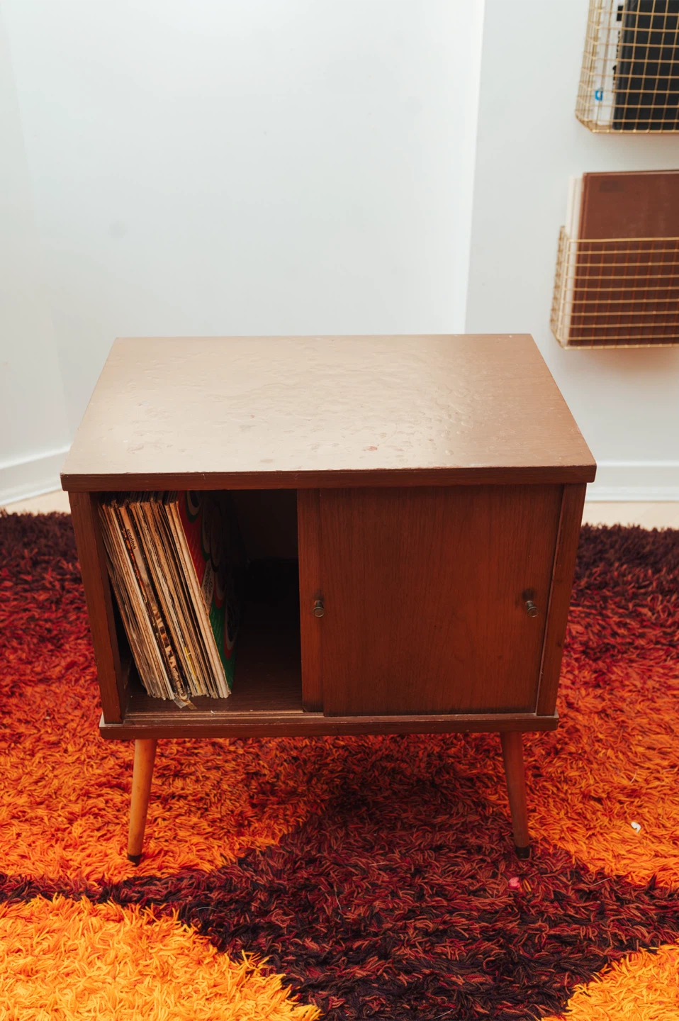 Mid-Century Record Cabinet / Petite Storage Cabinet - photo 4