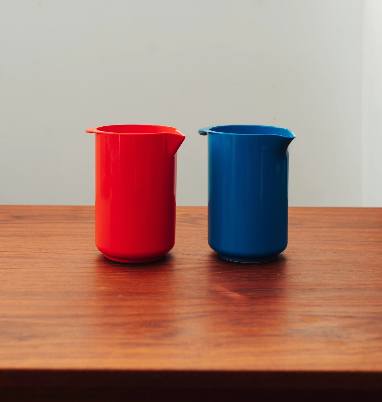 Pair of Danish Rosti Melamine Pouring Jugs