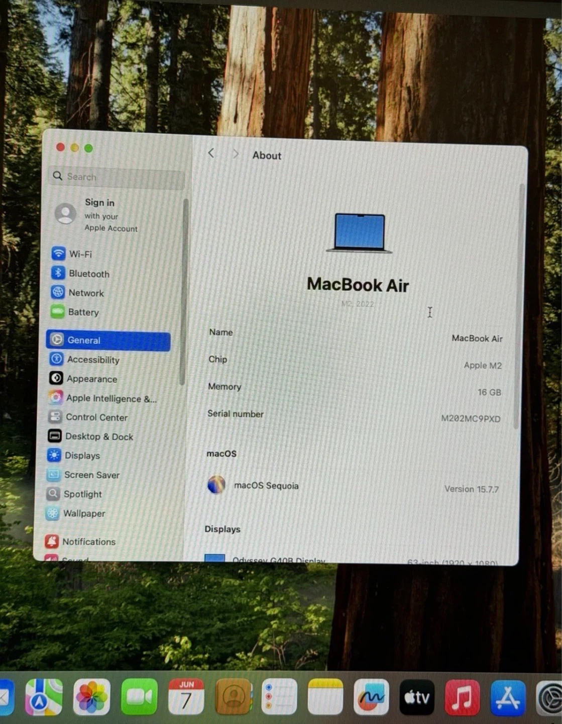MacBook Air M2 16GB RAM 512GB SSD Space Gray BROKEN SCREEN - photo 2