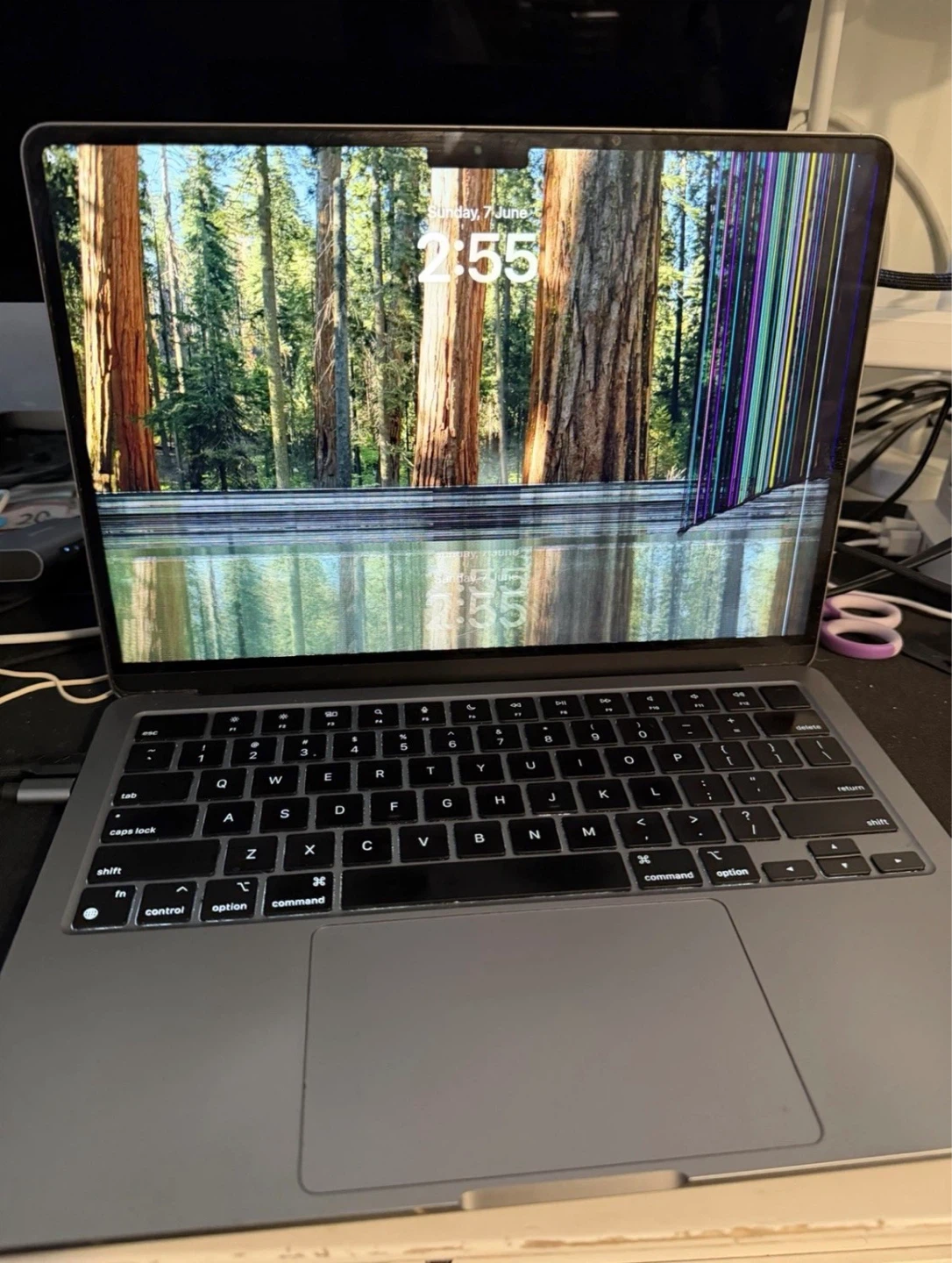 MacBook Air M2 16GB RAM 512GB SSD Space Gray BROKEN SCREEN