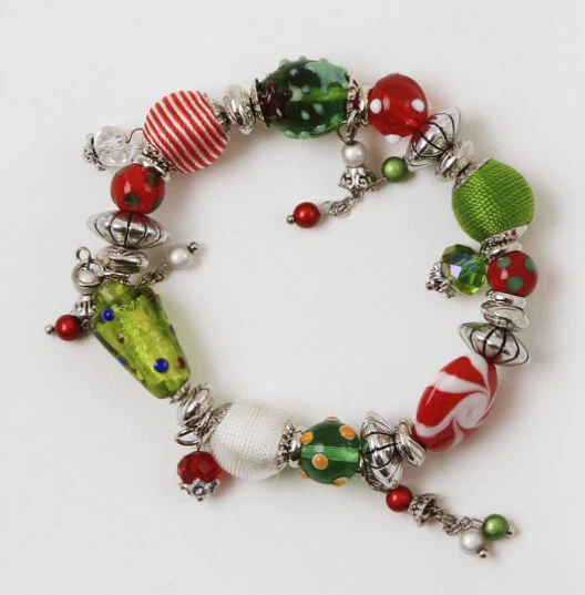 New Holiday cheer charm bracelet with glass beads - photo 2