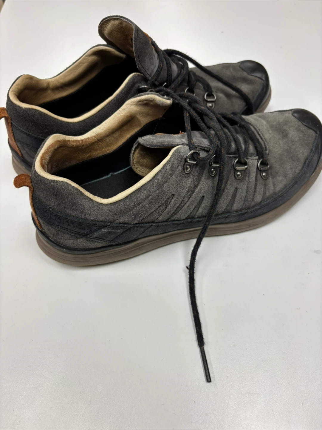 Salomon Outdoor Shoes, gray suede men's hiking shoes