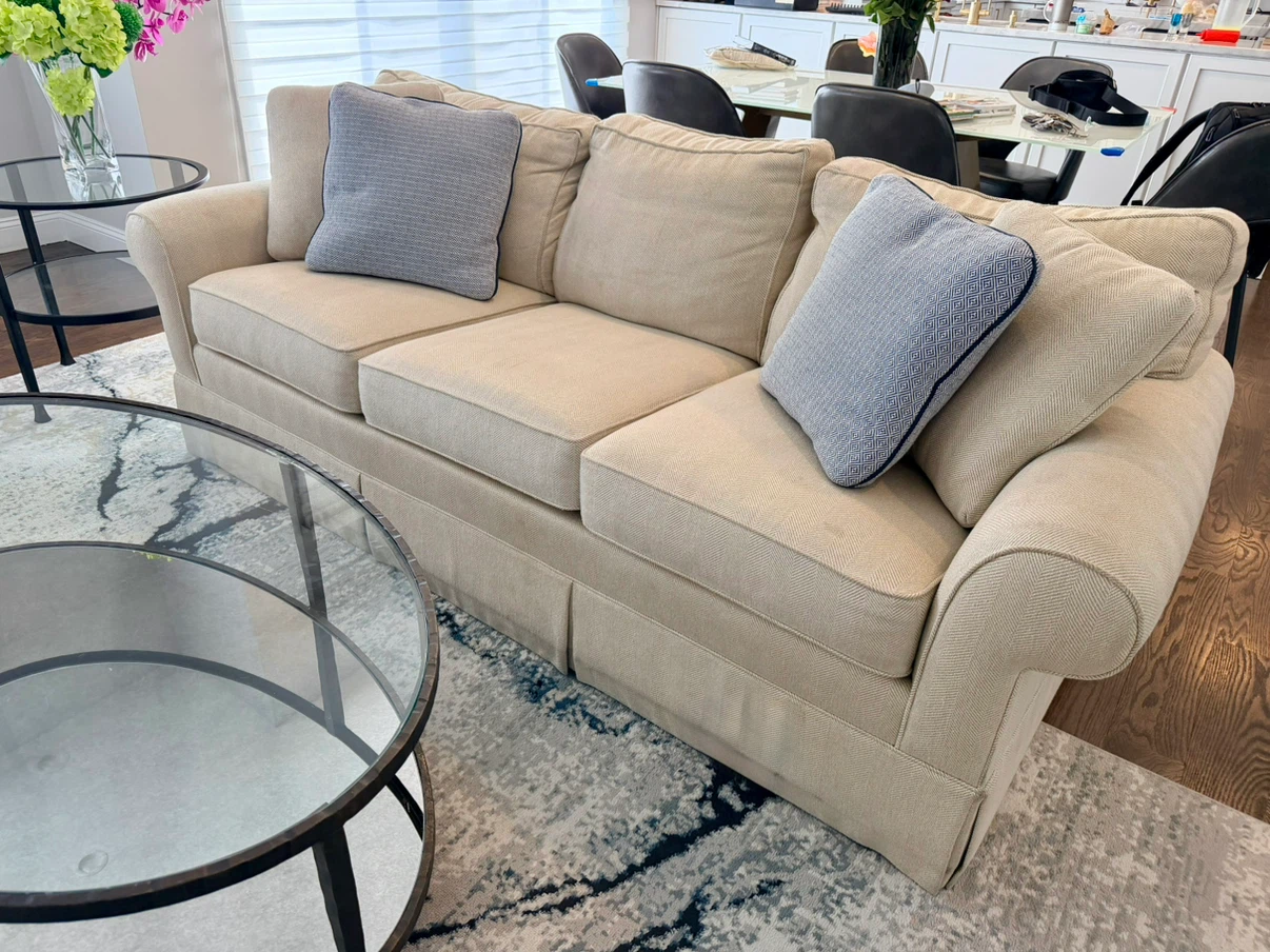 Ethan Allen couches - photo 2
