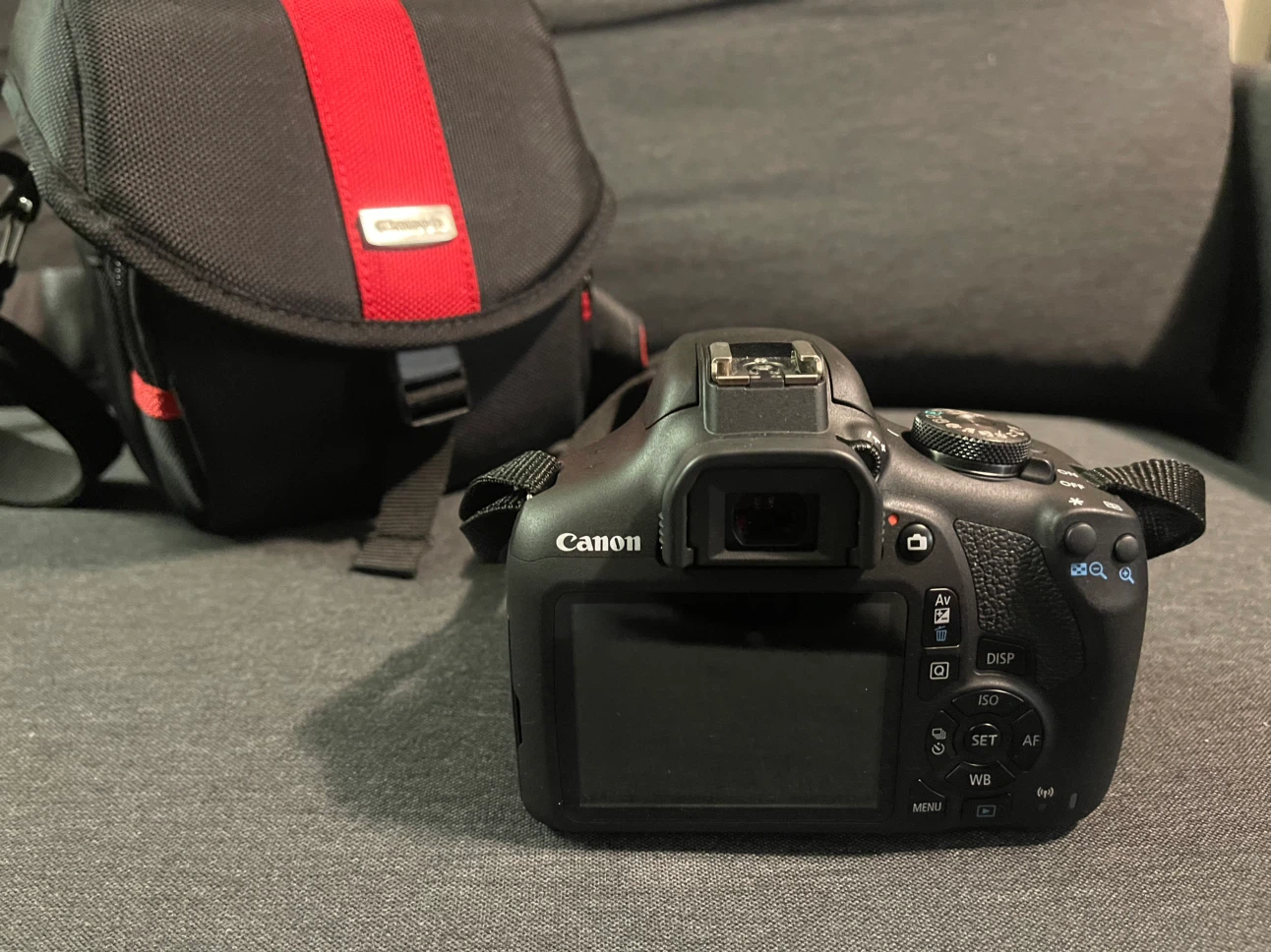 Canon EOS Rebel T6 DSLR Camera with Bag - photo 2