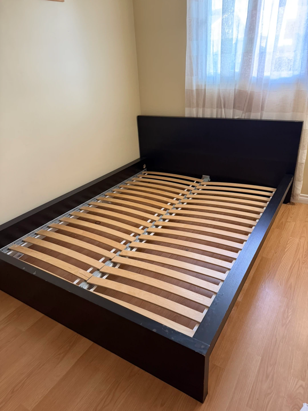 IKEA MALM Queen Bed Frame - photo 4