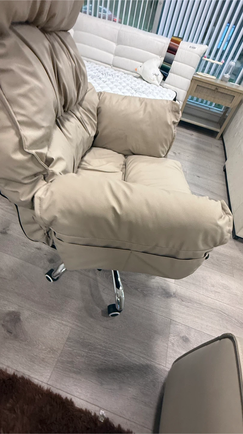 Could Puffy Beige Office Chair - photo 3