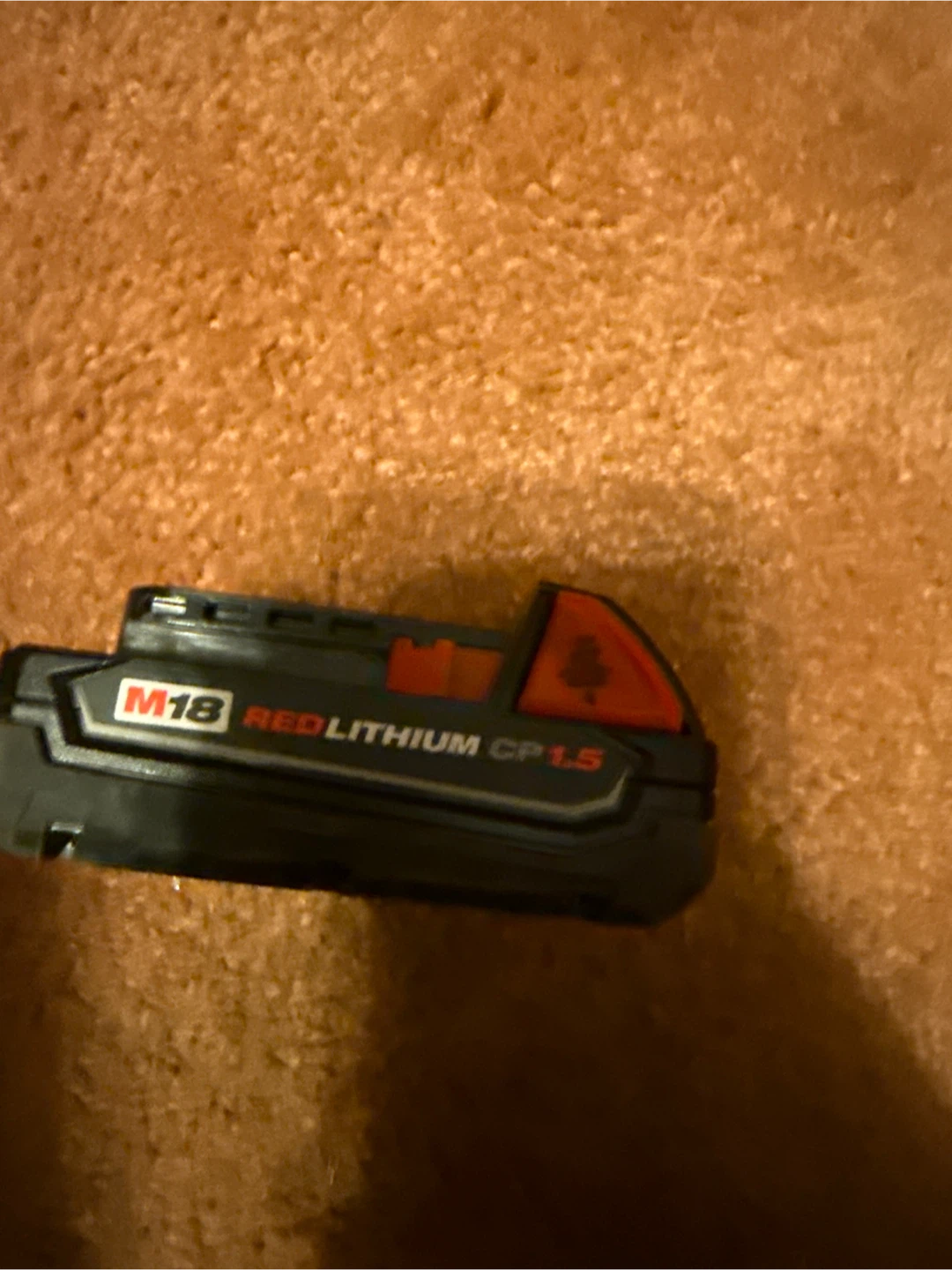 Milwaukee M18 REDLITHIUM CP1.5 Battery - photo 2
