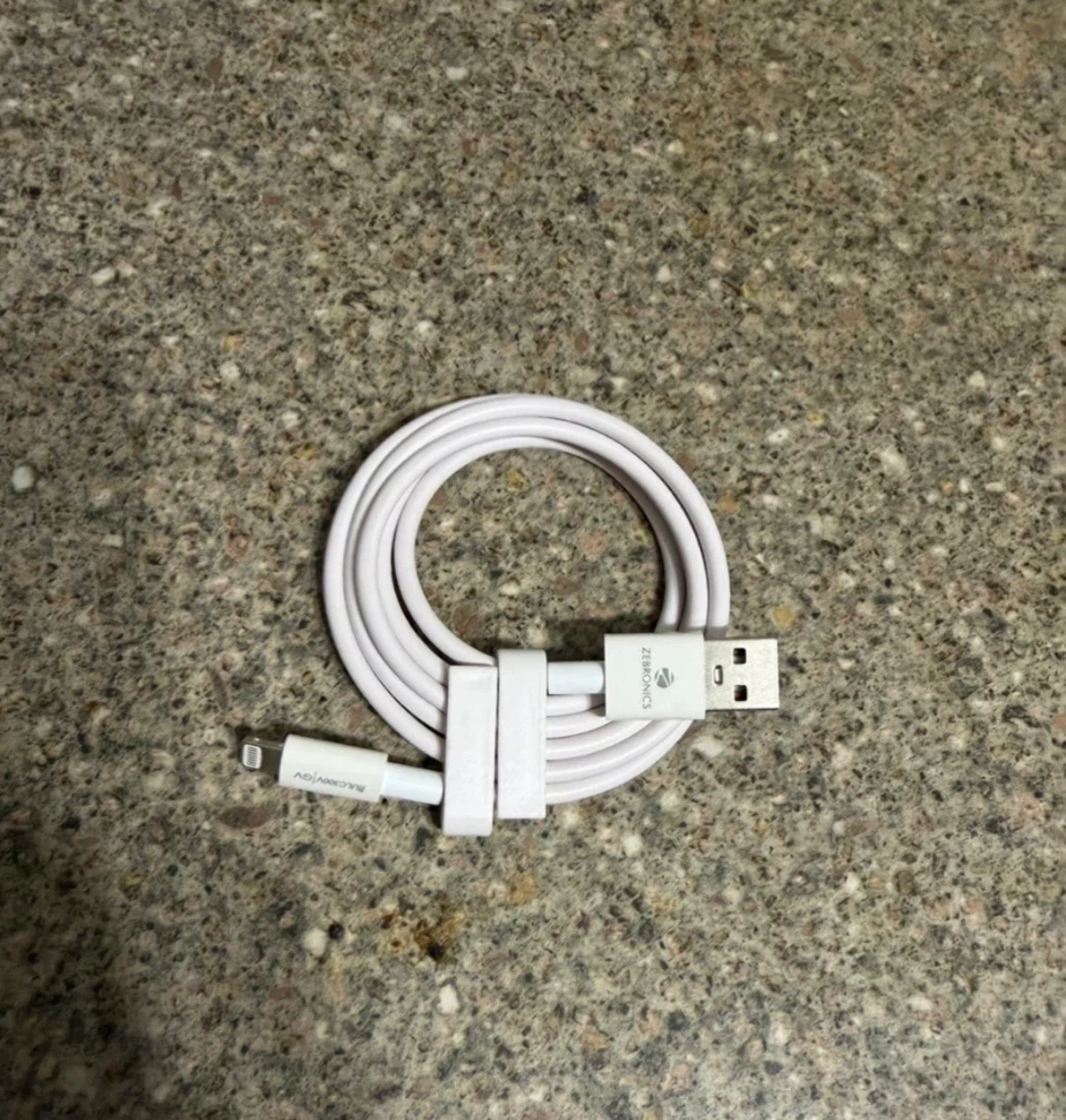 Zebronics White USB to Lightning Cable