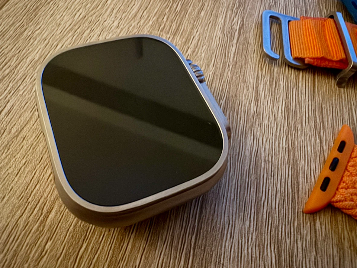 Apple Watch Ultra 49mm Titanium Case - photo 5
