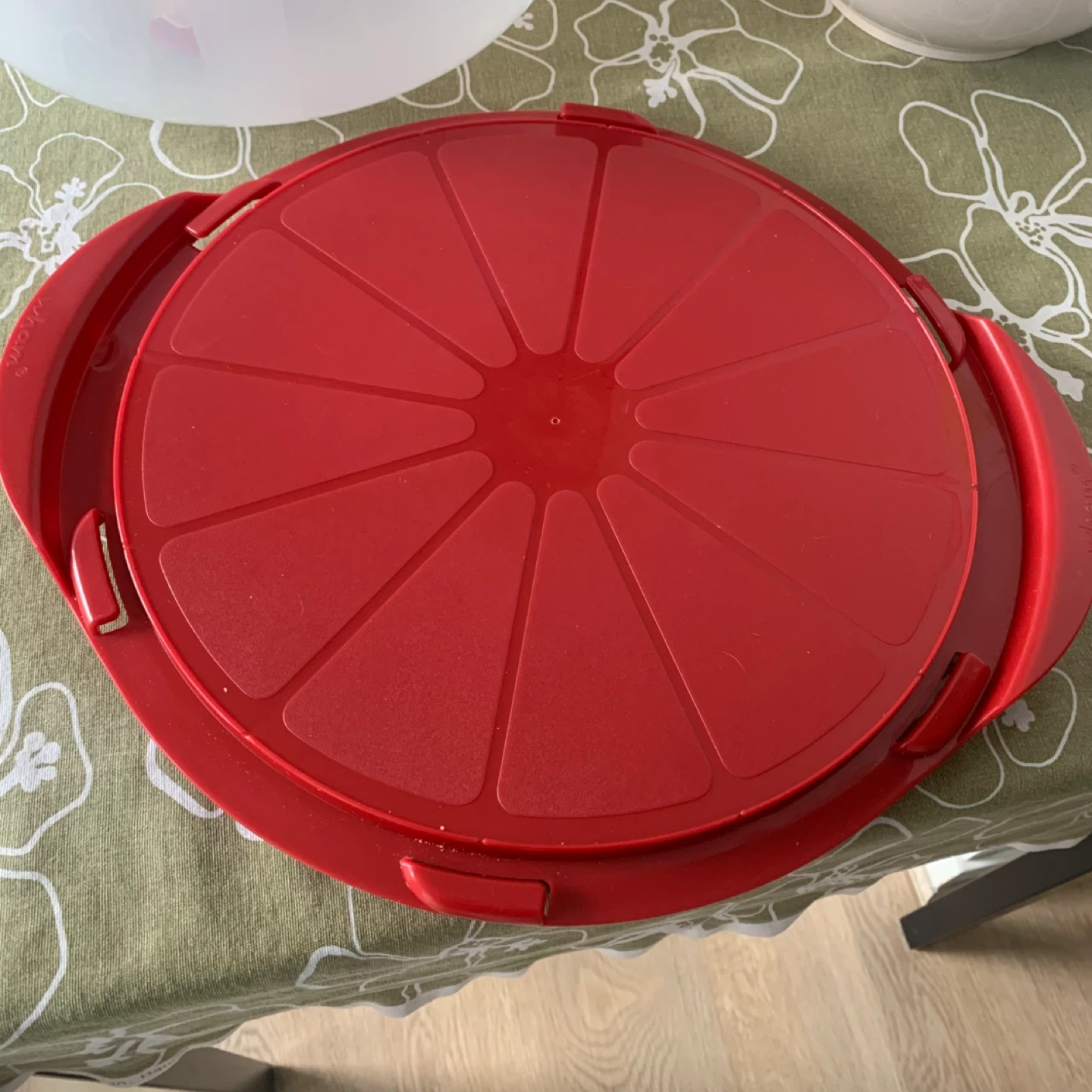 Red Cake Carrier Container - photo 2