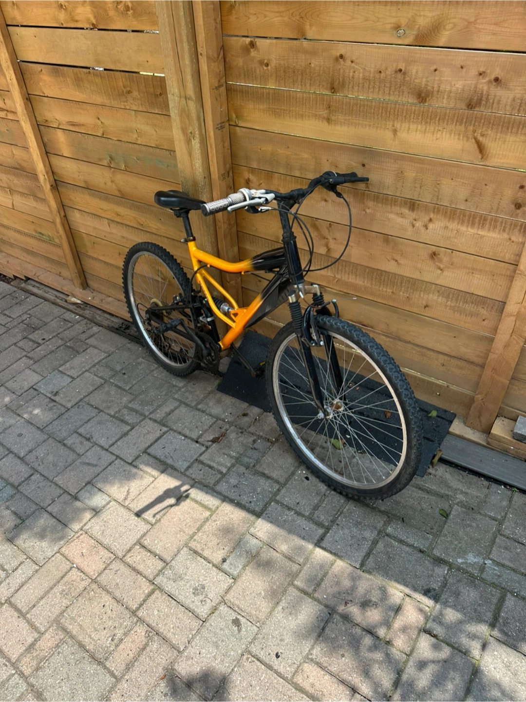 Mountain Bike, to be fixed