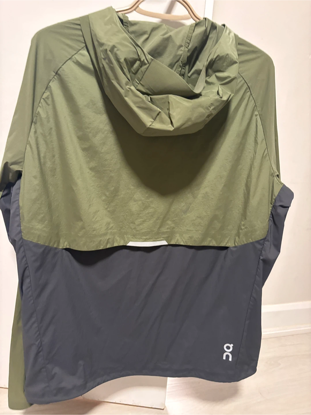 On Running Men's core Jacket - photo 2