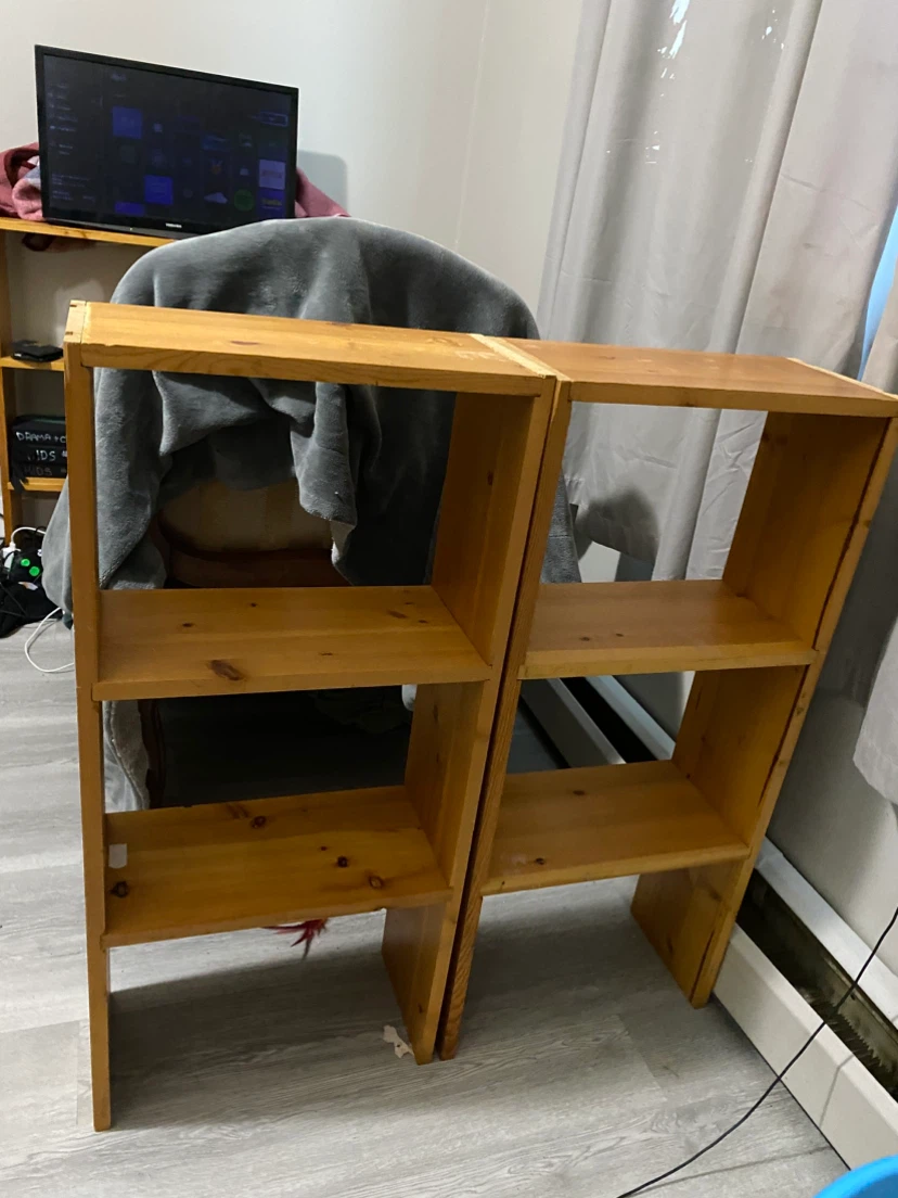 Shelf/book cases