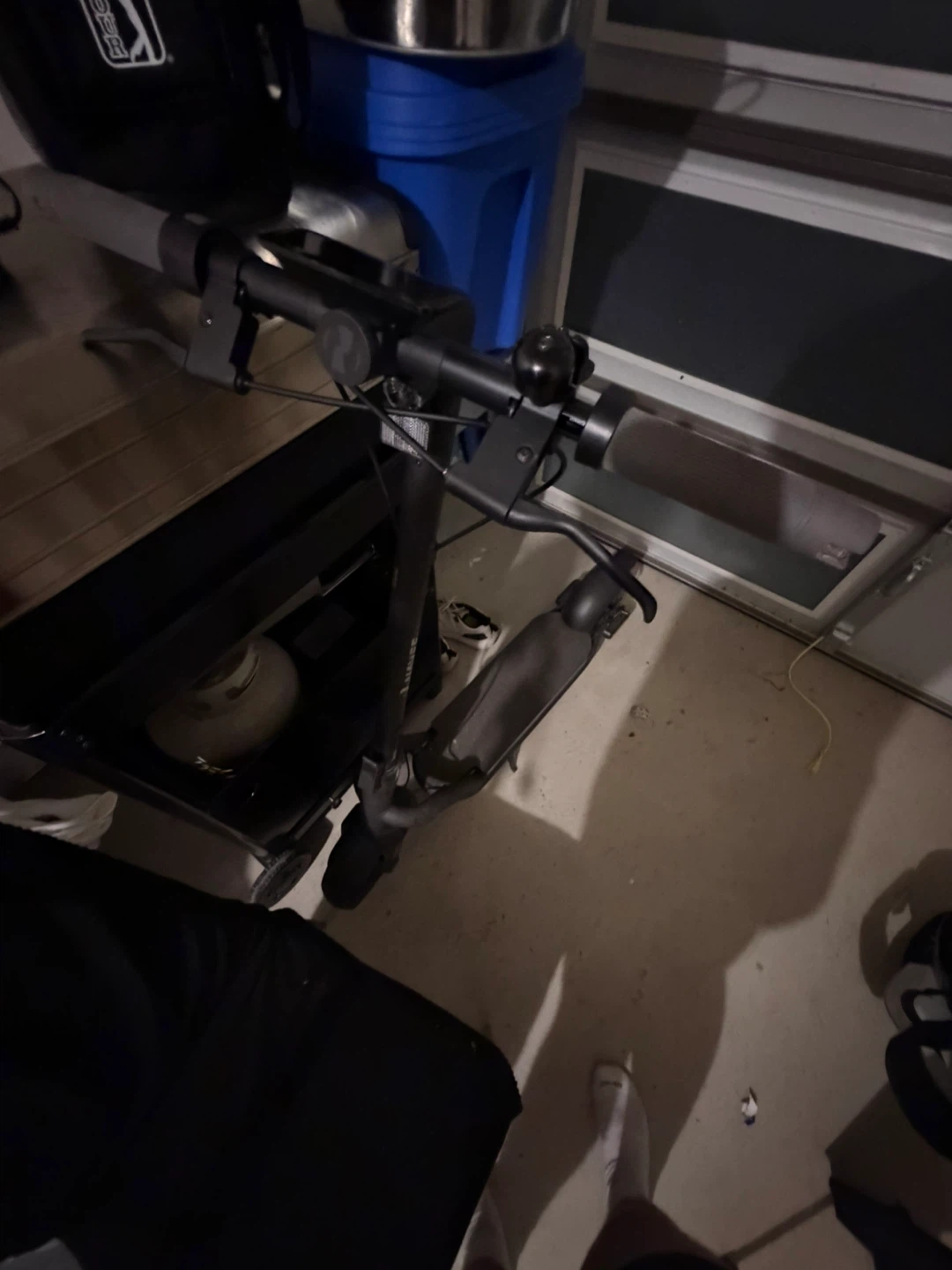NAVEE N65i Electric Scooter - photo 2