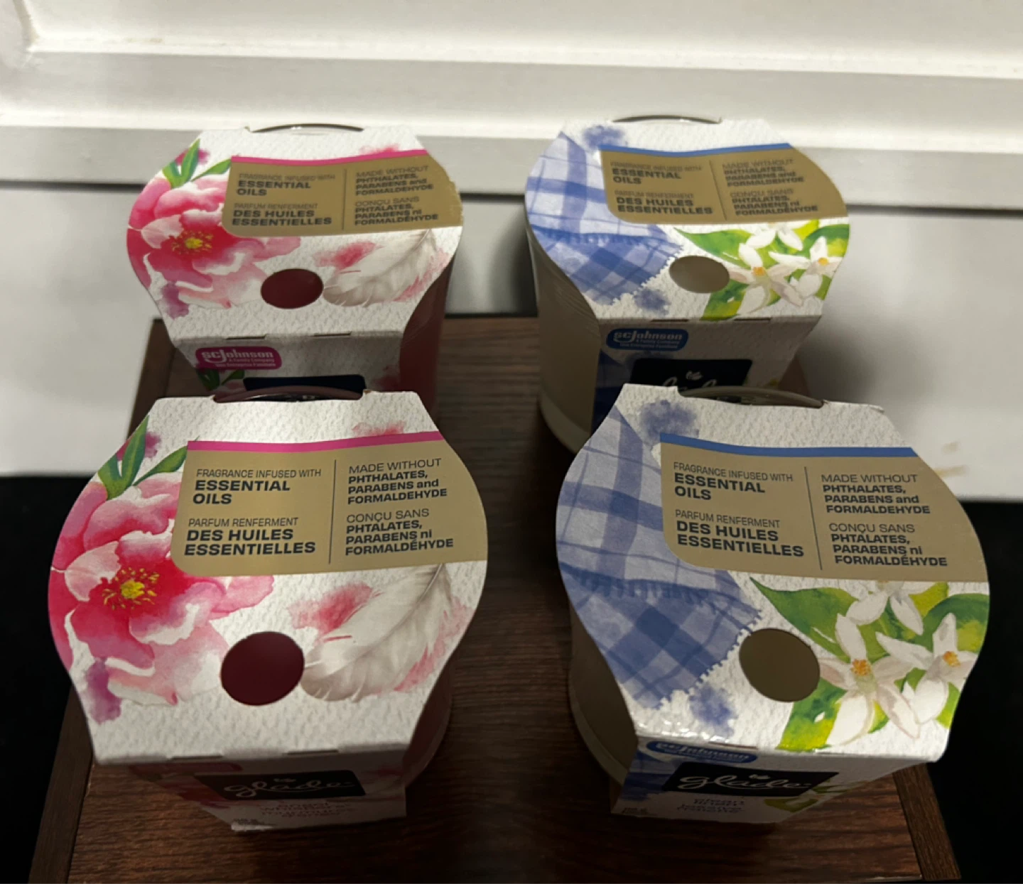 4 Glade Scented Candles - photo 3