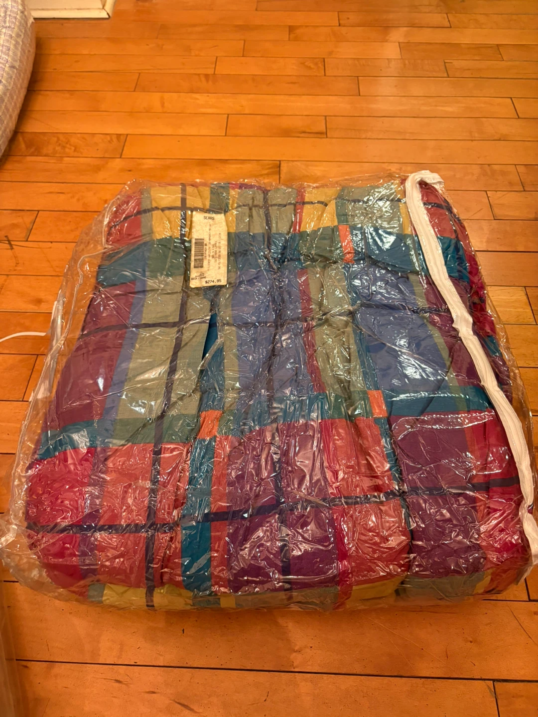 Fieldcrest Flat Free Pillows and blankets - photo 4