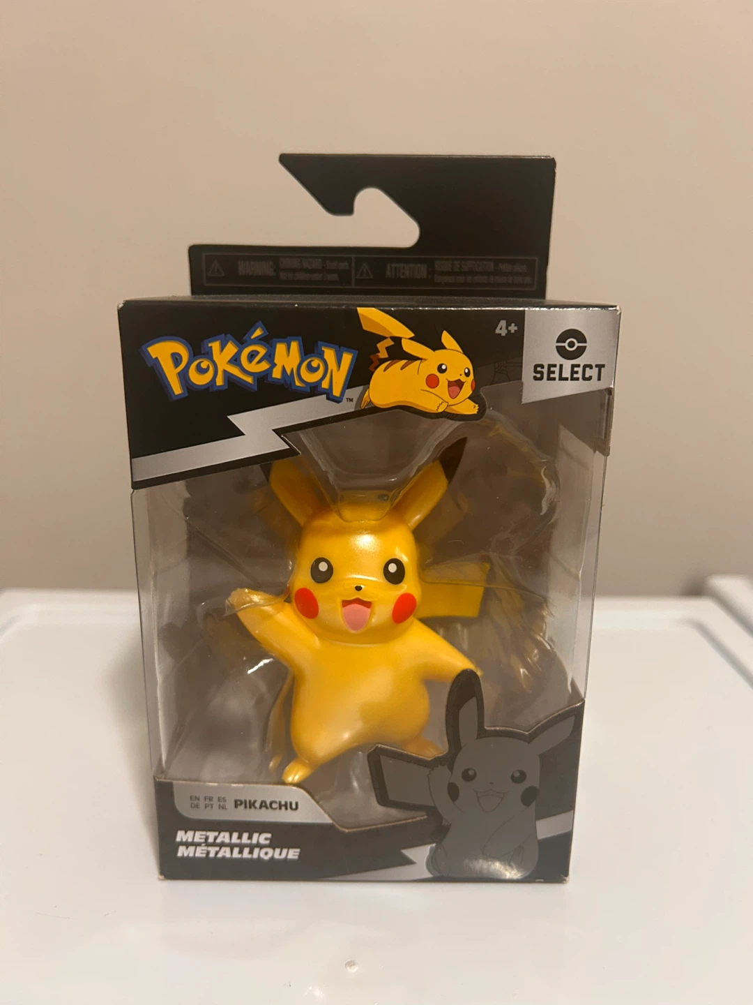 Pokemon Select Metallic Pikachu Action Figure