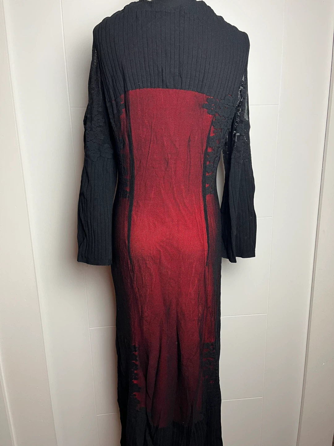 Friendly Black & Red Lace Dress Size XS/S - photo 2