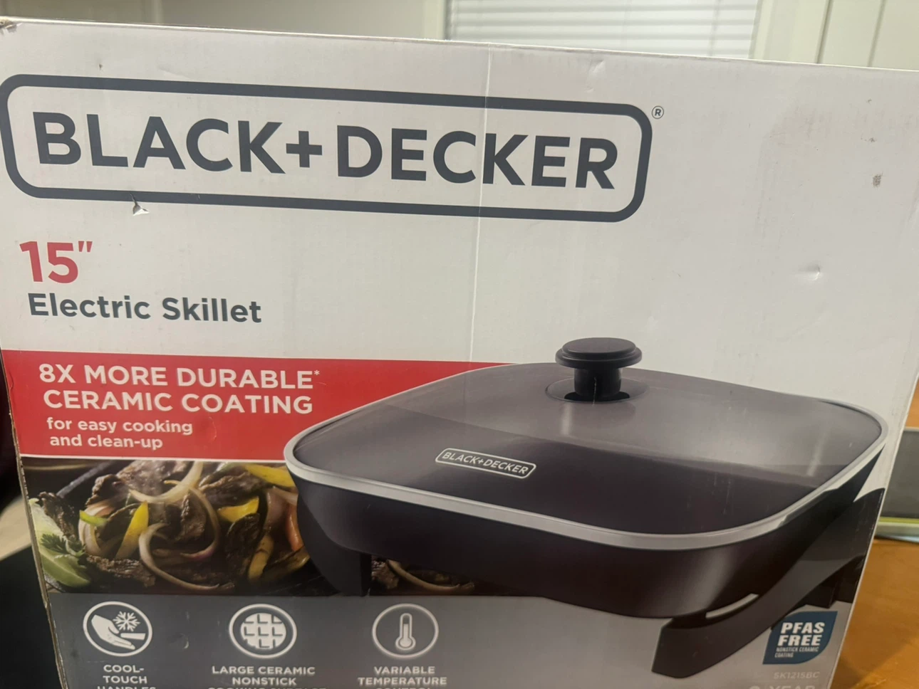 Black+Decker 15" Electric Skillet with Ceramic Coating - photo 4