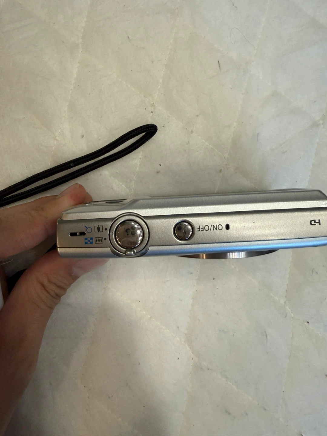 Canon PowerShot ELPH180 Digital Camera - photo 5