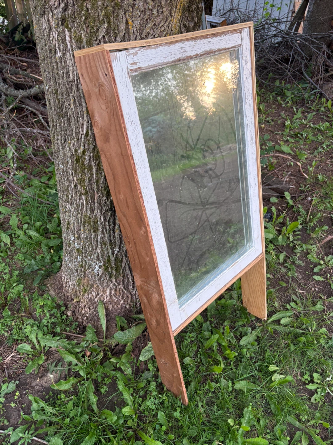 Vintage Wooden Framed Window - photo 2