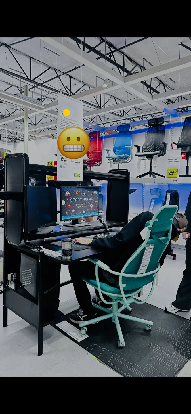 IKEA FREDDE Gaming Desk