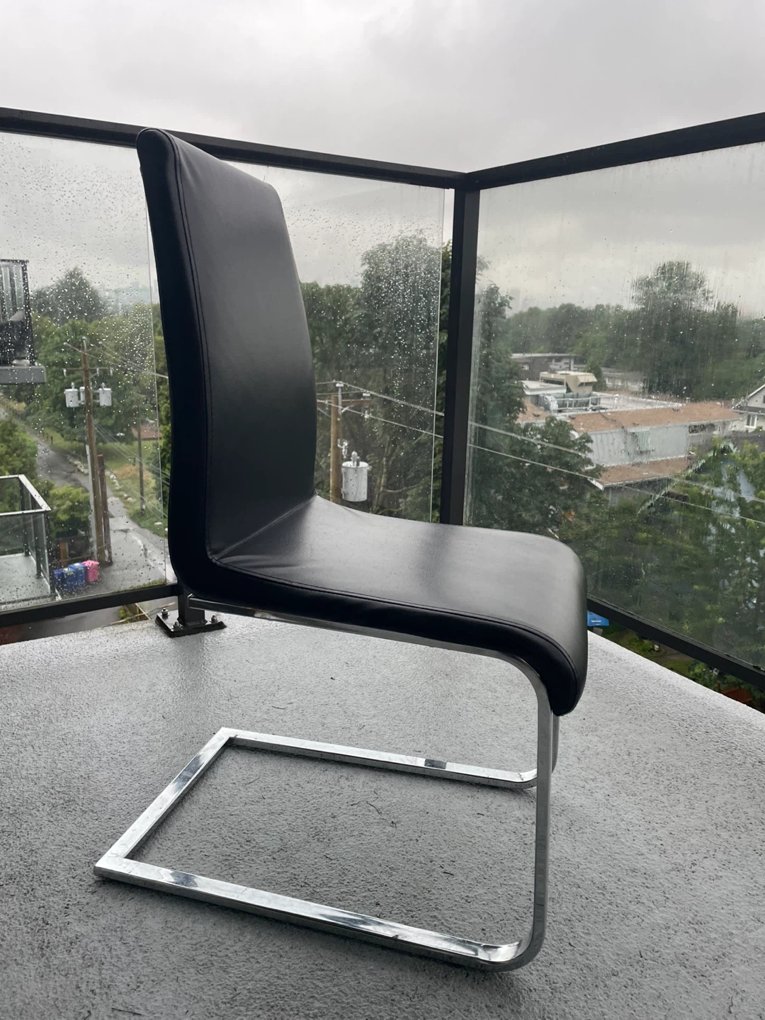 Chairs - photo 3