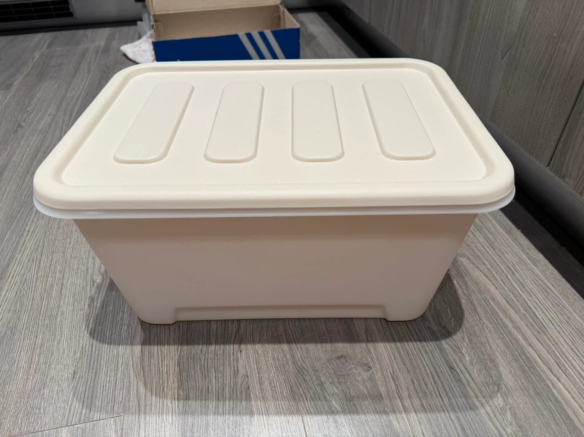 Moving sales- must go Storage container with lid