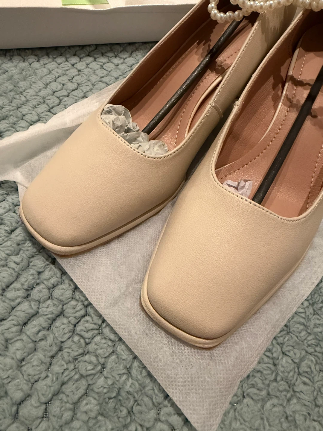 Moving sales:Beige heels with Pearl Ankle Straps - Size 37 - photo 2