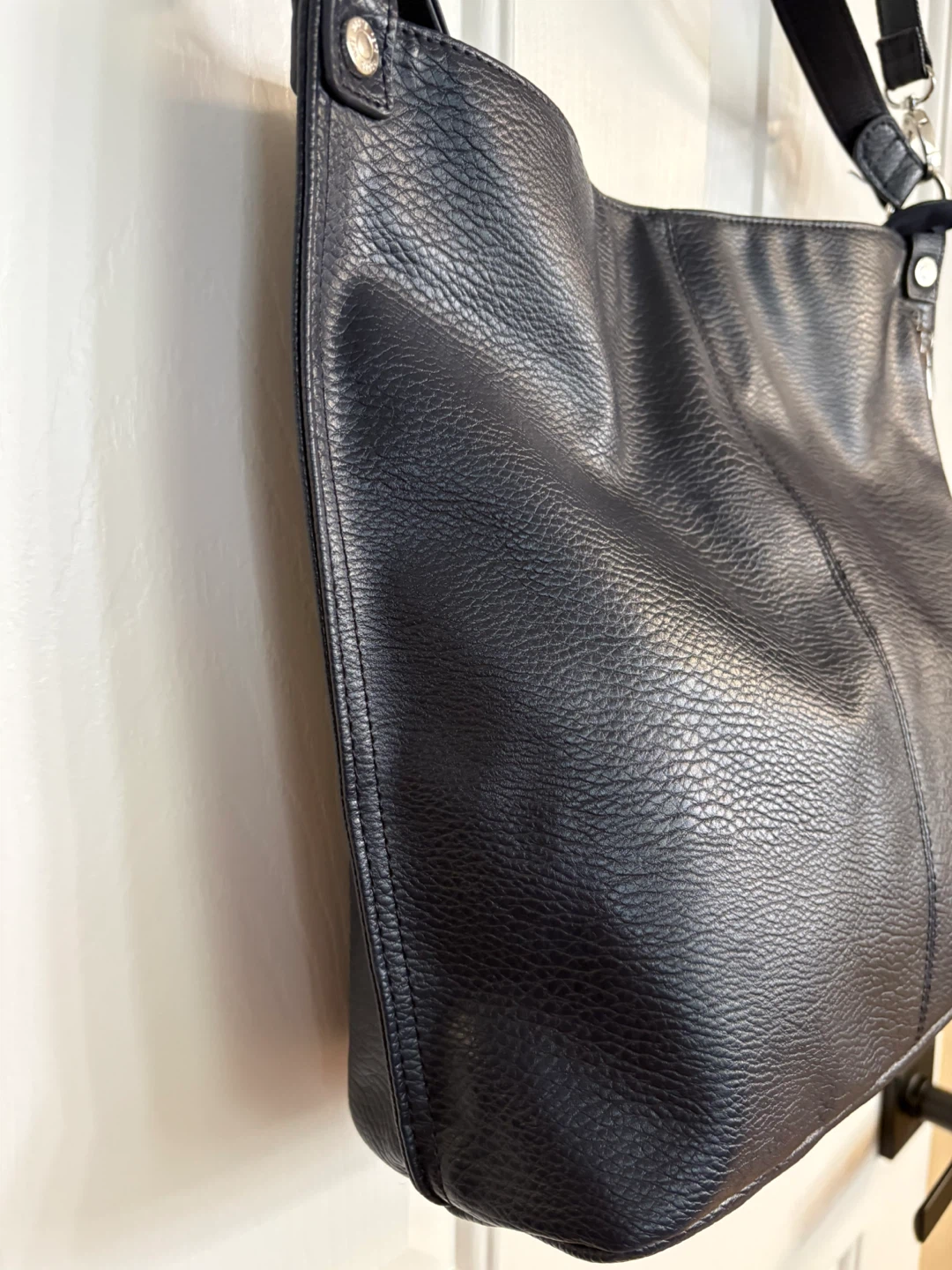 Roots Deep Blue Vegan Leather Hobo Bag - photo 5